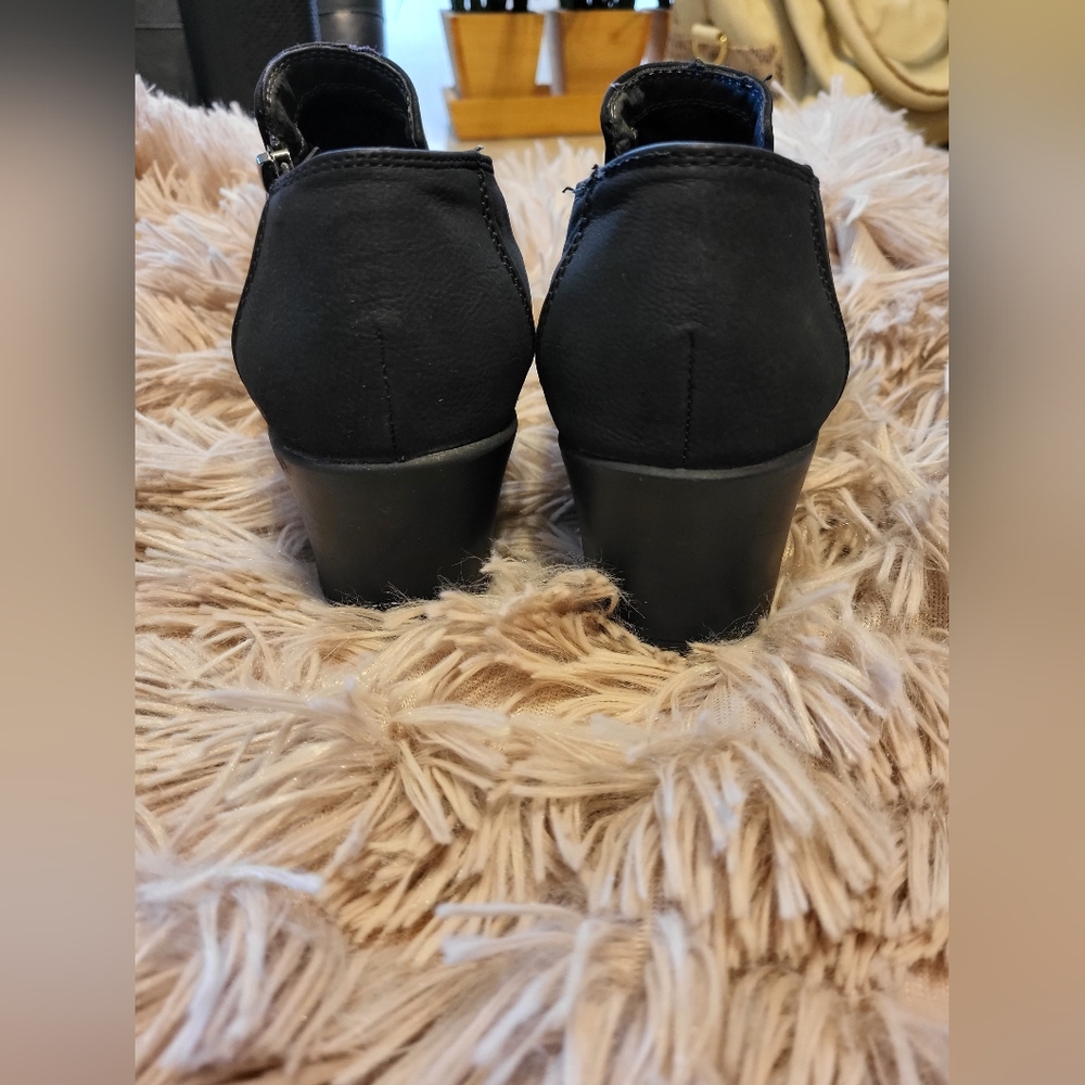 Non-Slip Clog - image 7